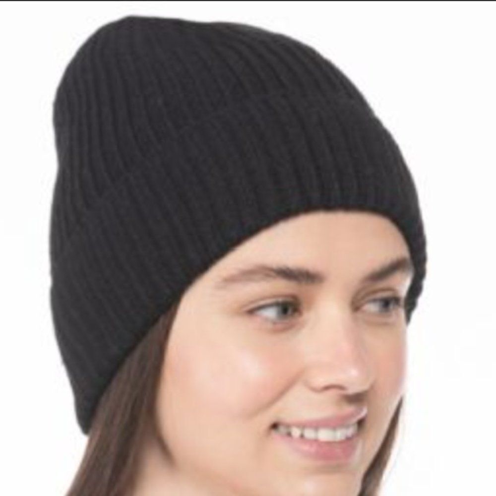 Style Co Solid Shine Cuff Beanie‎ Black ONE SIZE